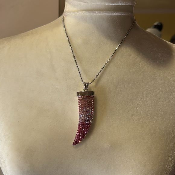 Rhinestone Necklace Pink - Picture 6 of 6